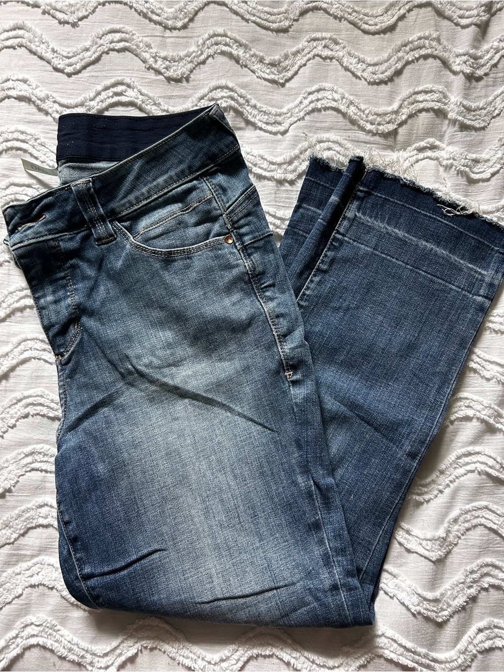 Jag Jeans Medium Blue Cropped Capris